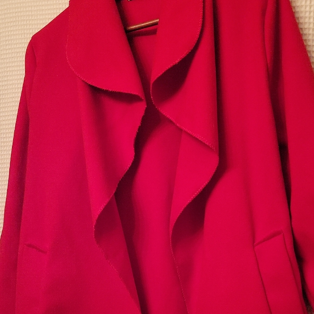Chic Women's Red Trench Coat
